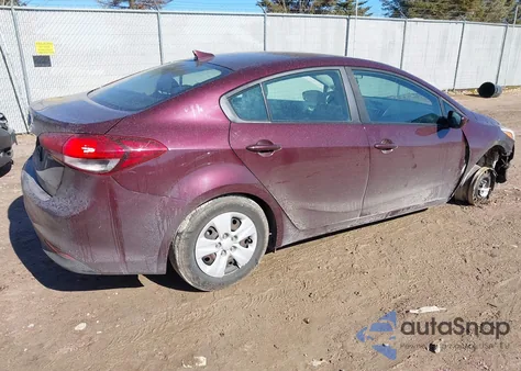 2018 Kia Forte Lx из США, поврежденный, VIN 3KPFL4A78JE199652